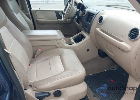 2004 Ford Expedition Eddie Bauer z USA, uszkodzony, nr VIN 1FMFU17L34LA52405